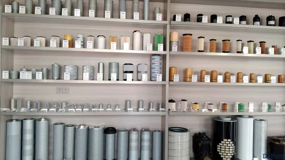 Excavator Spare Parts Air Filter Fuel Filters Hydraulic Oil Filters For Cat Hitachi Komatsu Hydai Bobcat