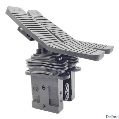 2021 New Excavator Hydraulic Foot Pedal Control Valve Wear Resistant