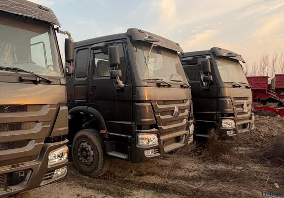 Used Howo SinoTruck 6X4 10-Wheel Tractor Truck with WEICHAI Engine 430HP