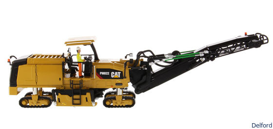  PM822 Cold Planer Model 1/50 Scale Diecast Replica 85588