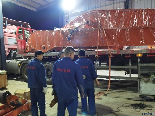 24m Excavator Boom Arm Komatsu PC700 Yellow Color 10500 mm Long Reach Boom Arm Excavator Extension Arm