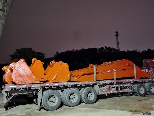 24m Excavator Boom Arm Komatsu PC700 Yellow Color 10500 mm Long Reach Boom Arm Excavator Extension Arm