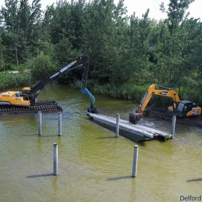 Customizable Pontoon Amphibious Excavator Undercarriage For 5-30 Ton Swamp