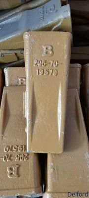 Casting Steel Excavator Bucket Teeth 205-70-19570 Komatsu PC200 Rock Teeth