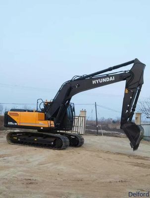Reliable Used Hyundai R220-9S Excavator 22 Ton Heavy Equipment Machine For Sale