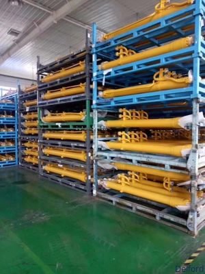 Komatsu PC300-7 Hydraulic Cylinder Boom Arm Bucket 707-01-XF401 Spare Part