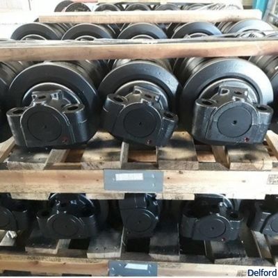 35MnB Excavator Undercarriage Parts Bottom Roller Top Roller Idler Sprocket