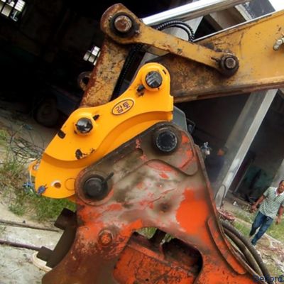 Heavy Duty Excavator Attachments Hydraulic Quick Hitch Coupler Safety Release Pin