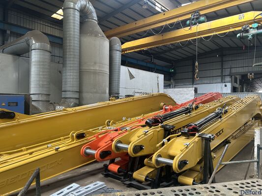 Customize Long Reach Boom Arm Bucket Used For Any Brand Of Excavator With Q690 Q550 Mn Materials