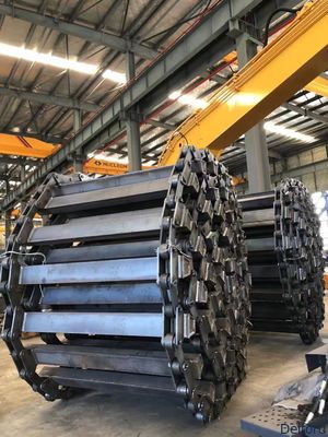 Defeng Factory Customized 6-50t Amphibious Excavator Undercarriage Floating Pontoon