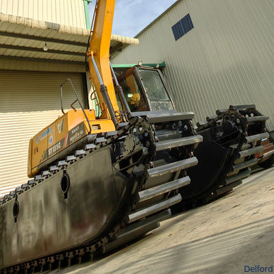 Custom Amphibious Excavator Undercarriage 5-30 Ton Swamp Dredging Pontoon