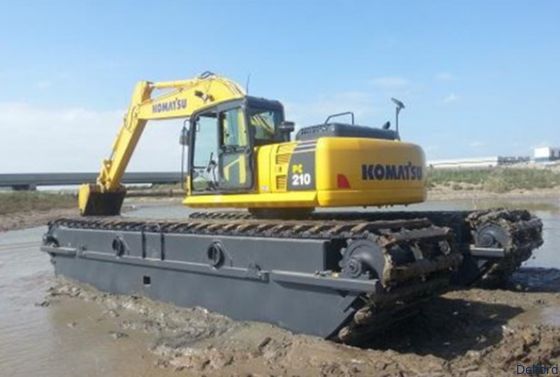 Amphibious Track Excavator Pontoon With  Q355B Material Used For Excavating Machine