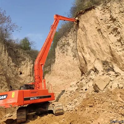 Fournisseur de pelle excavatrice Doosan DX380 personnalisée en usine avec bras de longue portée en deux sections de 21 m et flèche de démolition en trois sections de 22 m