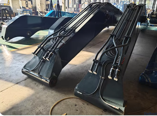 Excavator Long Reach Boom For EC210B 20 Tons  Excavator With GP Bucket And Bucket Cylinder Oil Hose Of Break Hammer China Factory Directly Sale 